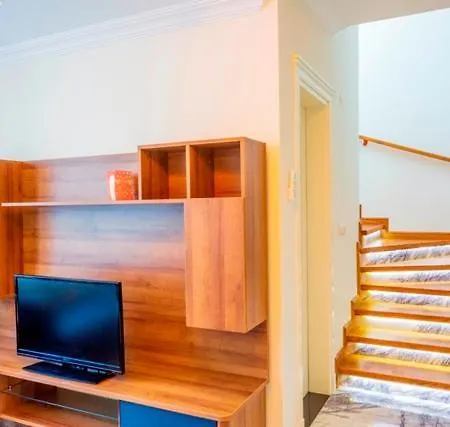 Babadag Villa *